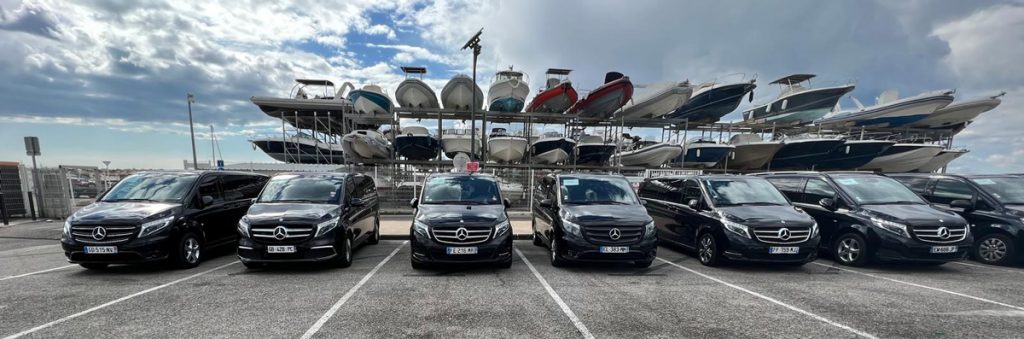 Flotte de vans Mercedes V-Class pour transfert croisière au port de Marseille
